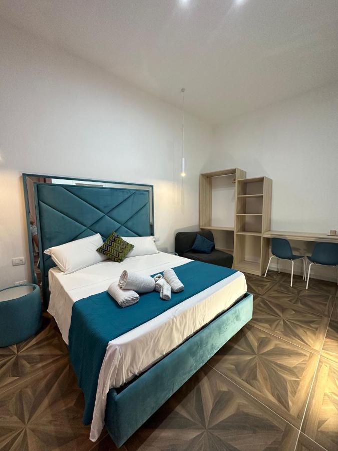 San Ferdinando Suite Room Naples Exterior photo