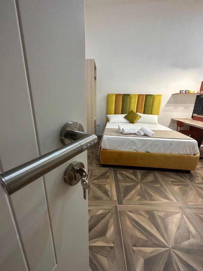 San Ferdinando Suite Room Naples Exterior photo