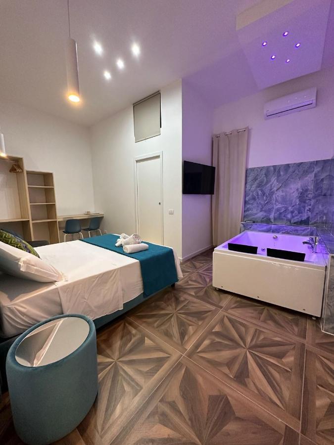 San Ferdinando Suite Room Naples Exterior photo
